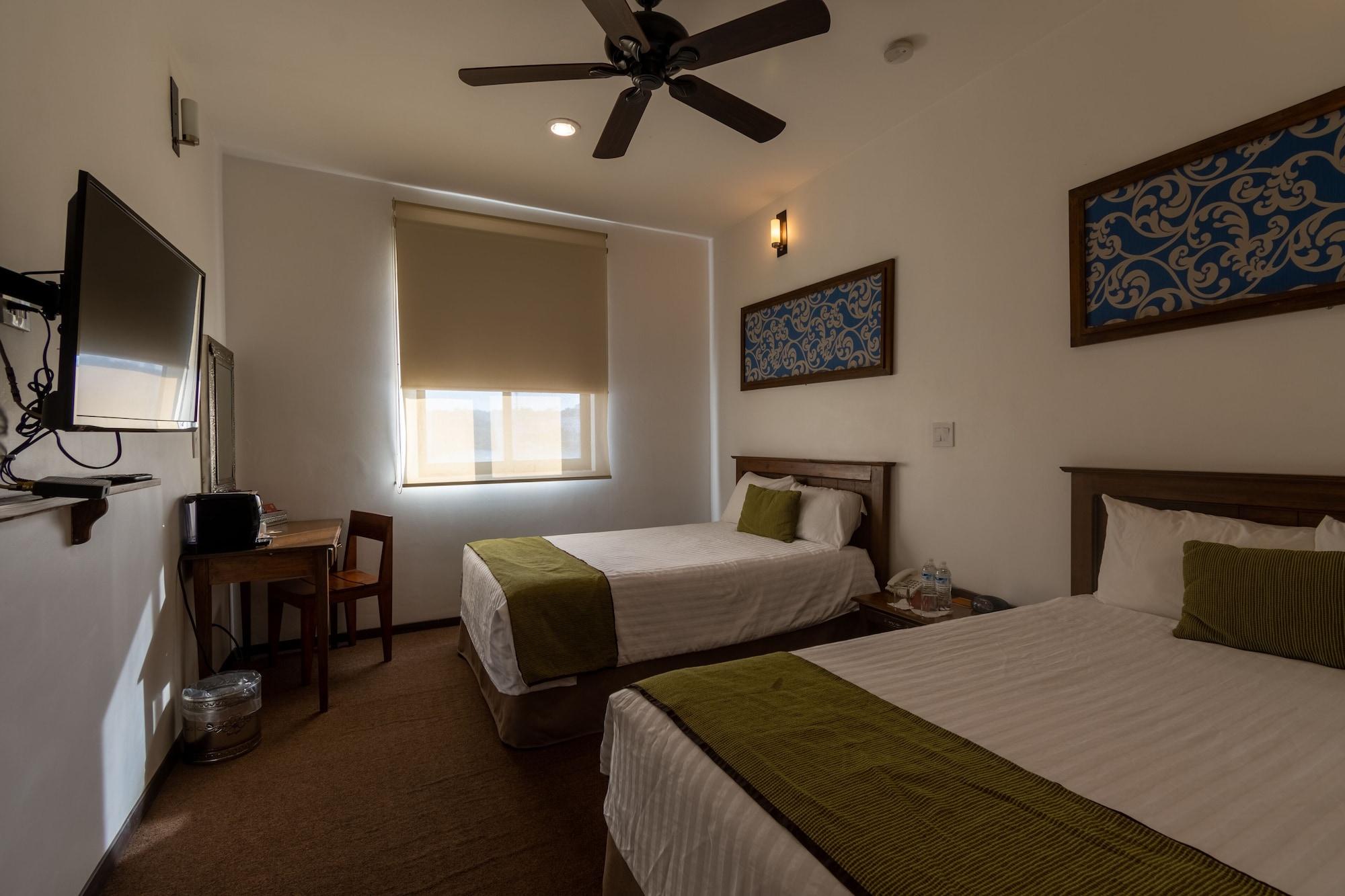 Hotel La Estacion Сан Мигел де Аленде Екстериор снимка